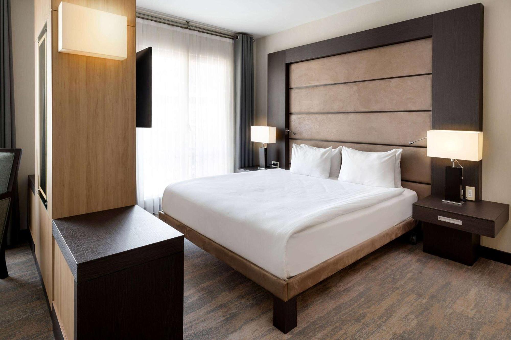 ОТЕЛЬ RAMADA PLAZA BY WYNDHAM ISTANBUL CITY CENTER (ADULTS ONLY) СТАМБУЛ 5*  (Турция) - от 7405 RUB | NOCHI